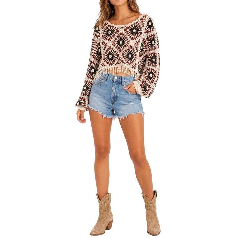 House of Harlow 1960 Granny Square Crochet Fringe Cropped Sweater brown cream OS